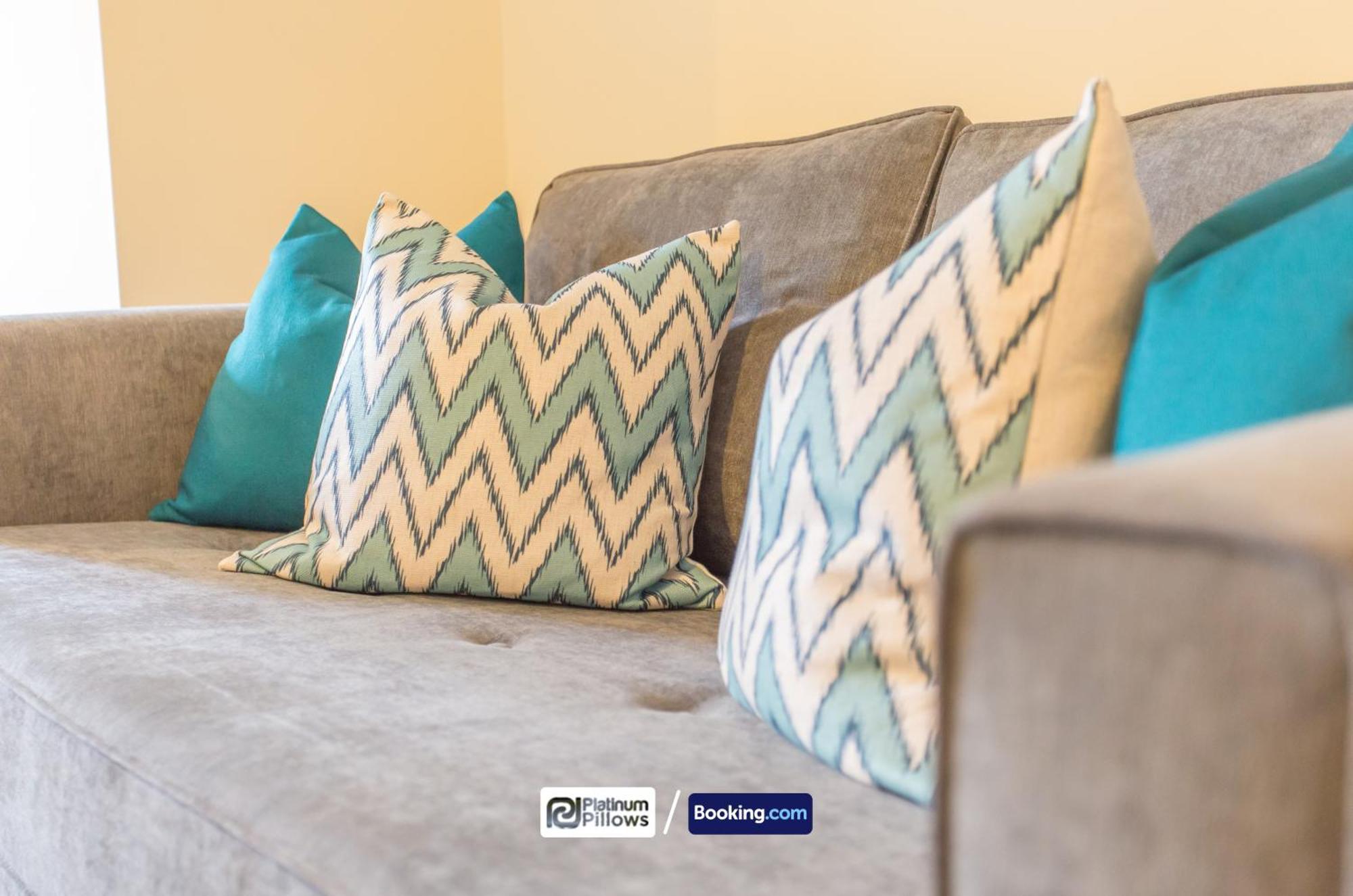 Modern Oxford 2 Bedroom Apartments, Near Headington Hospital, Families & Contractor Accommodation With Parking Exterior foto