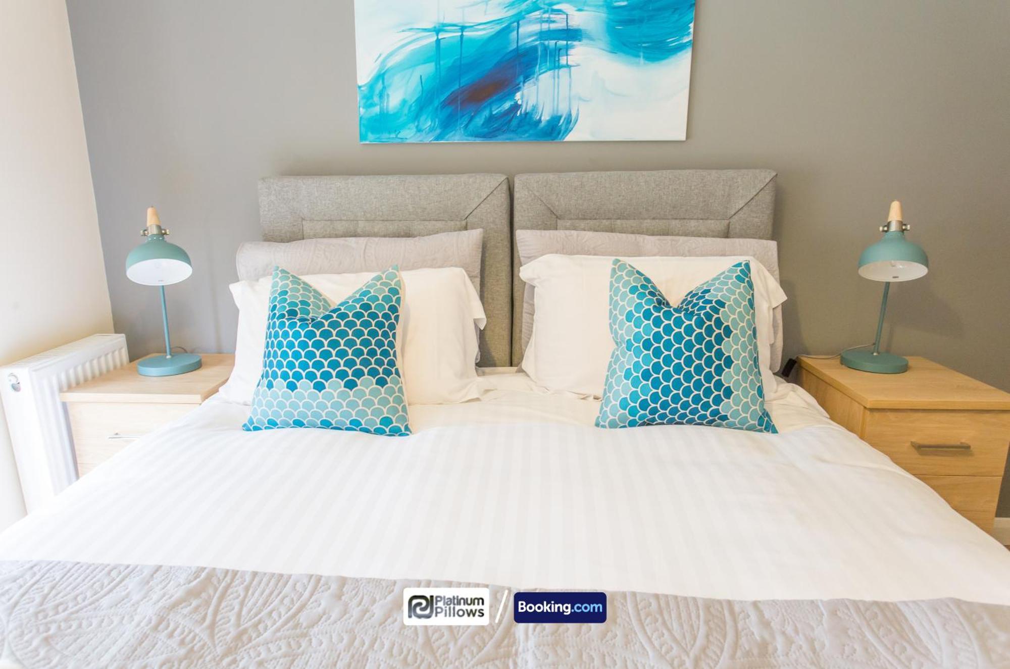 Modern Oxford 2 Bedroom Apartments, Near Headington Hospital, Families & Contractor Accommodation With Parking Exterior foto