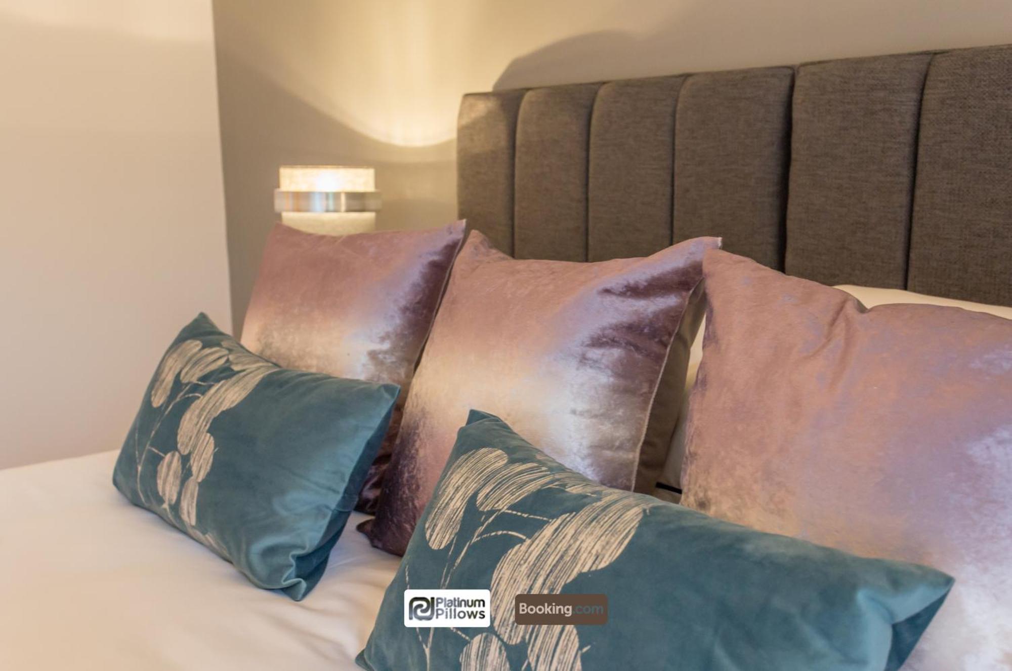 Modern Oxford 2 Bedroom Apartments, Near Headington Hospital, Families & Contractor Accommodation With Parking Exterior foto