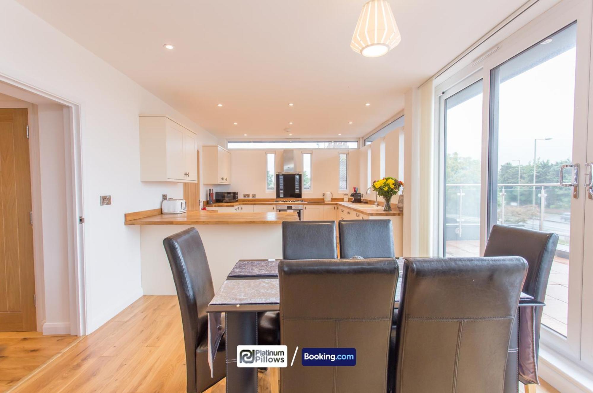 Modern Oxford 2 Bedroom Apartments, Near Headington Hospital, Families & Contractor Accommodation With Parking Exterior foto