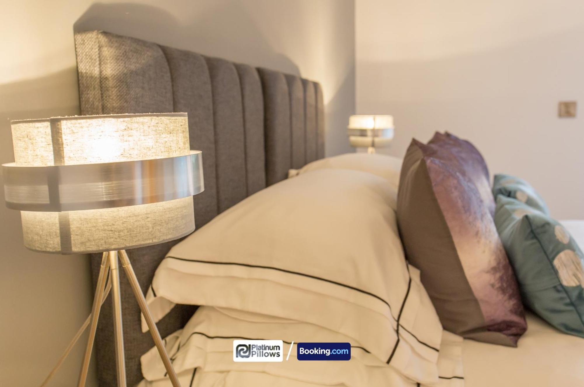 Modern Oxford 2 Bedroom Apartments, Near Headington Hospital, Families & Contractor Accommodation With Parking Exterior foto